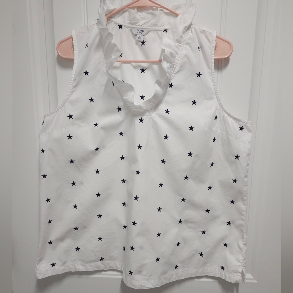 Crown & Ivy Sleeveless Shirt